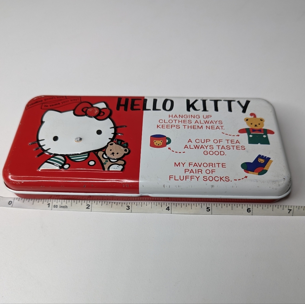 Vintage 1988 Hello Kitty pencil case